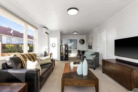 Photo of property in 62b Middle Road, Havelock North, 4130