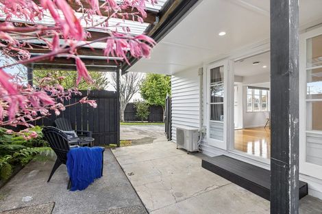 Photo of property in 630 Te Atatu Road, Te Atatu Peninsula, Auckland, 0610