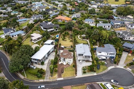 Photo of property in 28 Maori Hut Road, Red Beach, 0932