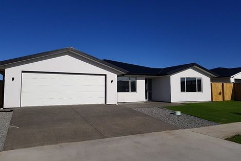 Photo of property in 8 Hickmott Street, Rangiora, 7400