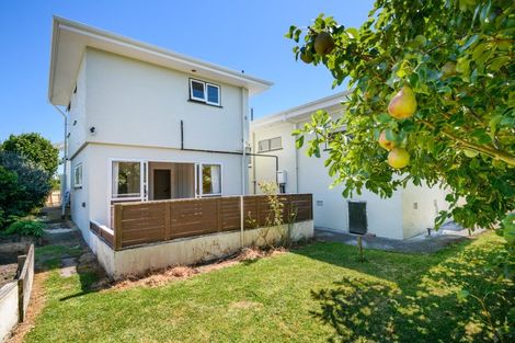 Photo of property in 33 Sheffield Street, Awapuni, Palmerston North, 4412