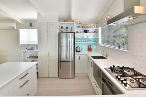 Photo of property in 12 Snells Beach Road, Snells Beach, 0920