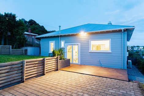 Photo of property in 10 Forfar Street, Clyde Hill, Dunedin, 9011