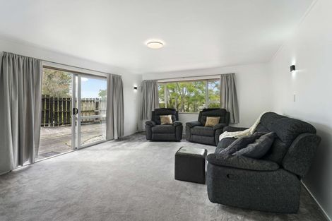 Photo of property in 2/39c Coronation Road, Hillcrest, Auckland, 0627