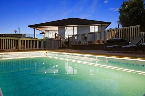 Photo of property in 27 Kilbryde Crescent, Pokeno, 2402