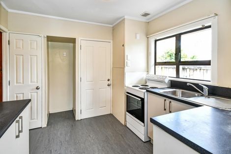Photo of property in 33 Marne Road, Papakura, 2110
