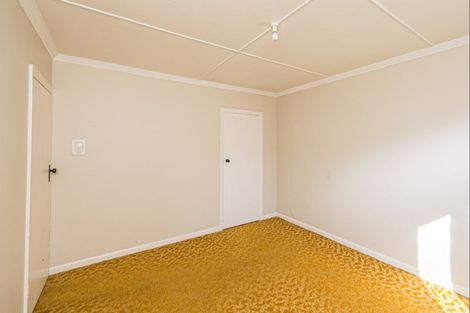 Photo of property in 19 Hutchison Crescent, Durie Hill, Whanganui, 4500