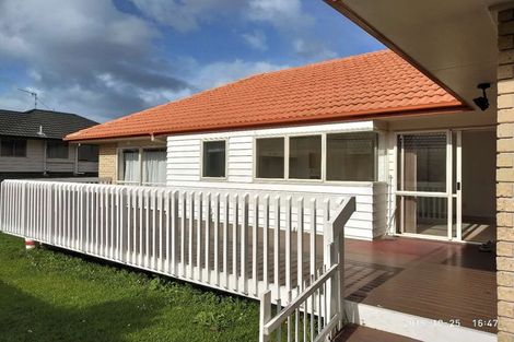 Photo of property in 256 Cascades Road, Botany Downs, Auckland, 2010