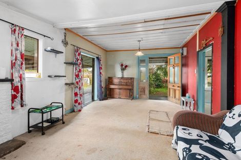 Photo of property in 27 Carruthers Street, Otane, 4202