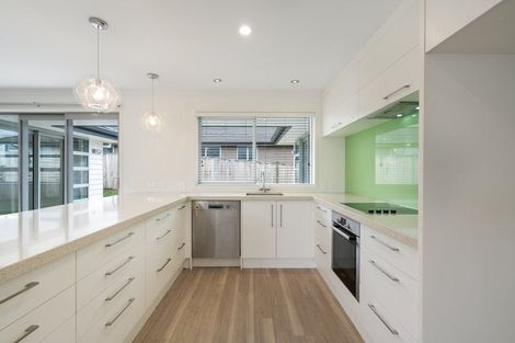 Photo of property in 21 Pyne Crescent, Pokeno, 2402