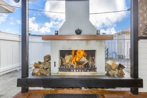 Photo of property in 18 Tawai Street, Trentham, Upper Hutt, 5018