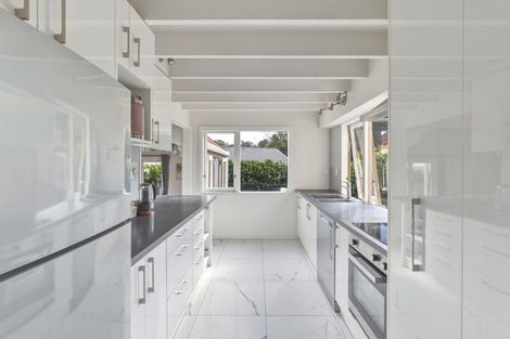 Photo of property in 6 Aiken Road, Saint Johns Hill, Whanganui, 4501