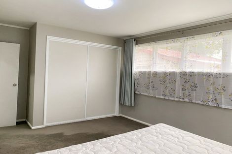 Photo of property in 5 Nyton Place, Bryndwr, Christchurch, 8053