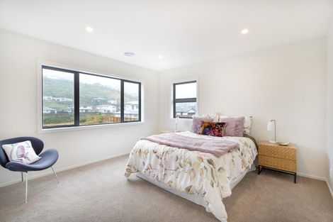 Photo of property in 48 Rochdale Drive, Churton Park, Wellington, 6037