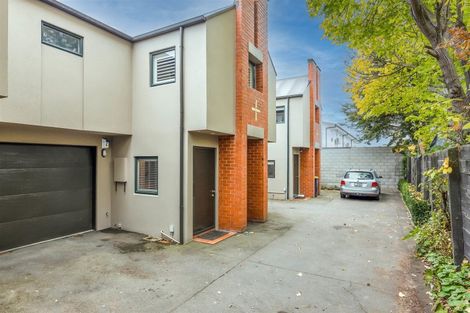 Photo of property in 4/56 Hewitts Road, Merivale, Christchurch, 8014