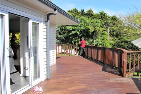 Photo of property in 18 Middleton Road, Johnsonville, Wellington, 6037