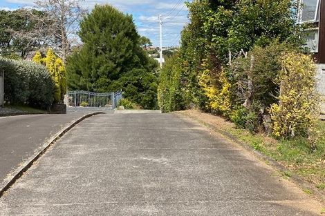 Photo of property in 153 Bleakhouse Road, Mellons Bay, Auckland, 2014