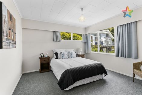 Photo of property in 6 Volkner Grove, Waterloo, Lower Hutt, 5011