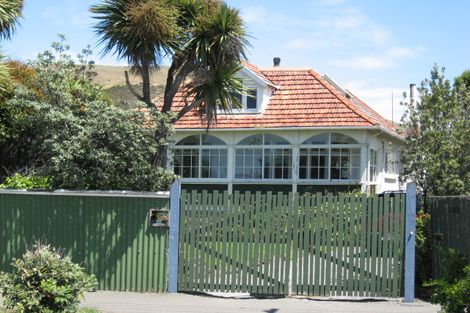 Photo of property in 122 Esplanade, Sumner, Christchurch, 8081