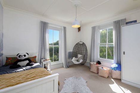 Photo of property in 359 Hardy Street, Nelson, 7010