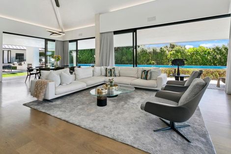 Photo of property in 23-27 Lake View Road, Takapuna, Auckland, 0622