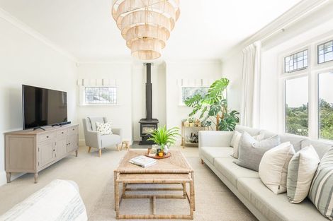 Photo of property in 7 Hackthorne Road, Cashmere, Christchurch, 8022