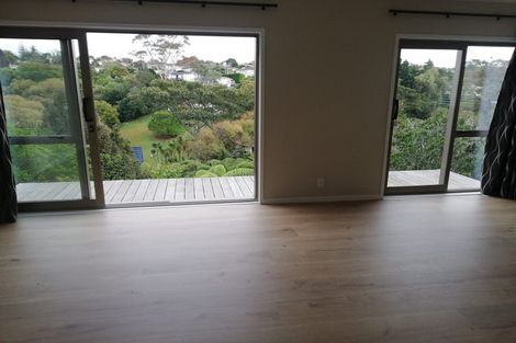 Photo of property in 2/5 Aries Place, Shelly Park, Auckland, 2014