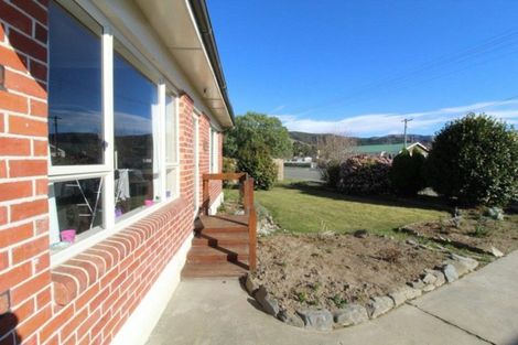 Photo of property in 3 Smith Street, Waimate, 7924