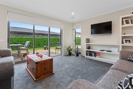 Photo of property in 22 Pahua Street, Pegasus, 7612