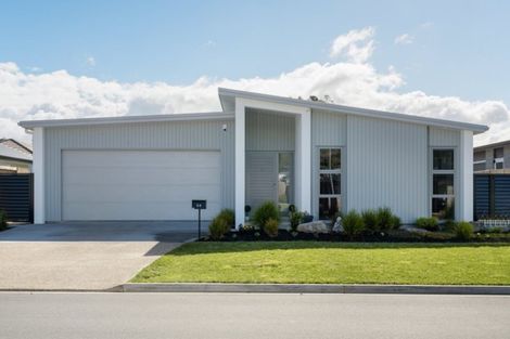 Photo of property in 34 Awataha Crescent, Pyes Pa, Tauranga, 3110