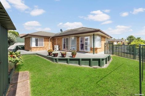 Photo of property in 9 Rush Creek Drive, Westgate, Auckland, 0614
