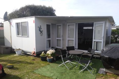 Photo of property in 20 Tasman Road, Otaki Beach, Otaki, 5512