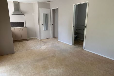 Photo of property in 32 Sycamore Drive, Sunnynook, Auckland, 0620