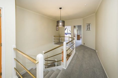 Photo of property in 19 Truscott Grove, Awapuni, Palmerston North, 4412