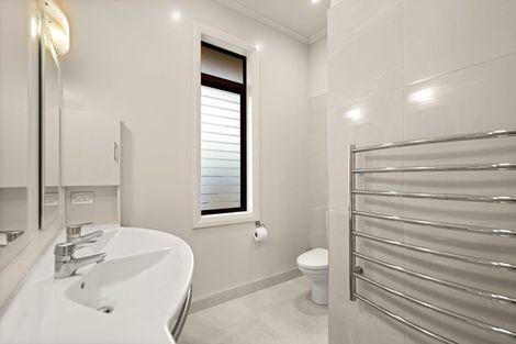 Photo of property in 2 Comries Road, Chartwell, Hamilton, 3210