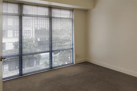 Photo of property in Harbour Royal Apartments, 10b/88 Anzac Avenue, Auckland Central, Auckland, 1010