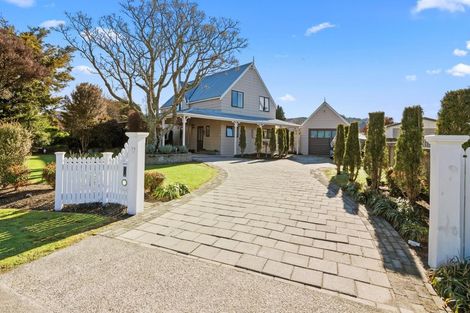 Photo of property in 17 Harcourt Place, Wakefield, 7025