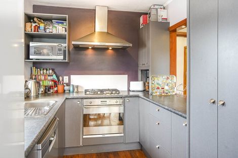 Photo of property in 104 Parkers Road, Tahunanui, Nelson, 7011