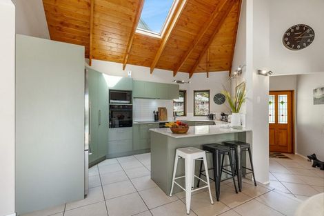 Photo of property in 7 Attwood Road, Paremoremo, Auckland, 0632