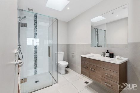 Photo of property in 86 Hobsonville Point Road, Hobsonville, Auckland, 0616