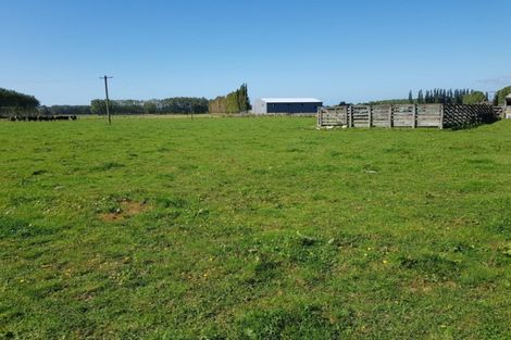 Photo of property in 264 Hislop Road, Inch Clutha, Kaitangata, 9281