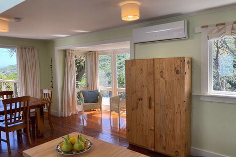 Photo of property in 145a Houghton Bay Road, Houghton Bay, Wellington, 6023