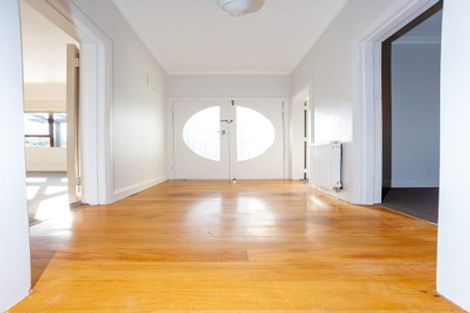 Photo of property in 21 Parkes Avenue, Saint Johns Hill, Whanganui, 4501