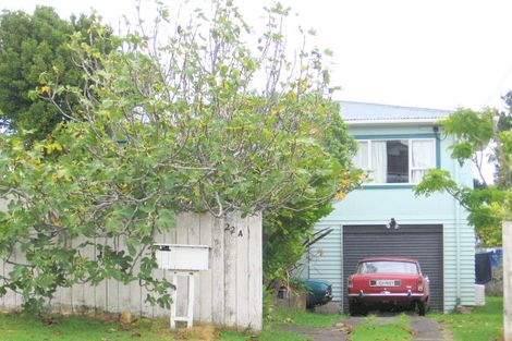 Photo of property in 1/22 Spencer Road, Pinehill, Auckland, 0632