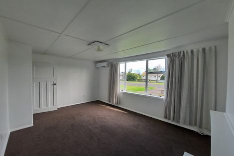Photo of property in 12-14 Dixon Avenue, Hawera, 4610