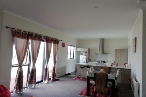 Photo of property in 33 Barcliff Terrace, Gulf Harbour, Whangaparaoa, 0930