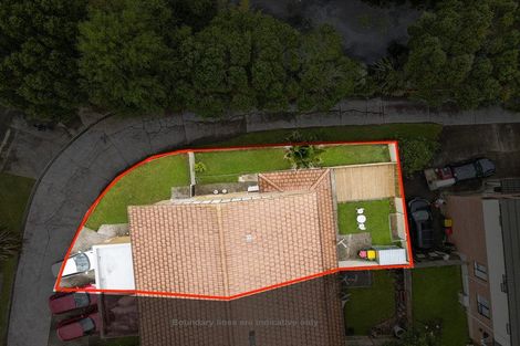 Photo of property in 1/17 Charlenne Close, Ranui, Auckland, 0612