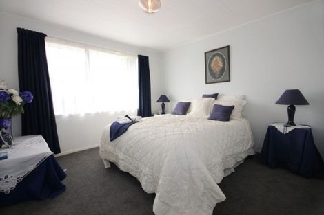 Photo of property in 66 Gloucester Street, Waikiwi, Invercargill, 9810