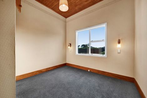 Photo of property in 134 Manawapou Road, Hawera, 4610