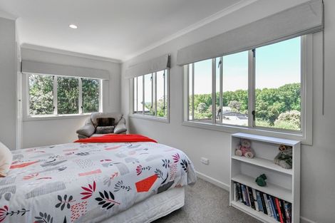 Photo of property in 17 Kopanga Road, Havelock North, 4130